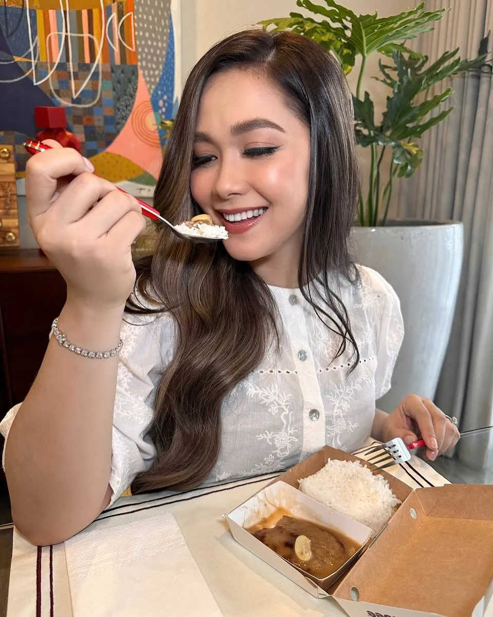 Maja Salvador - maja-salvador-hot-38.webp